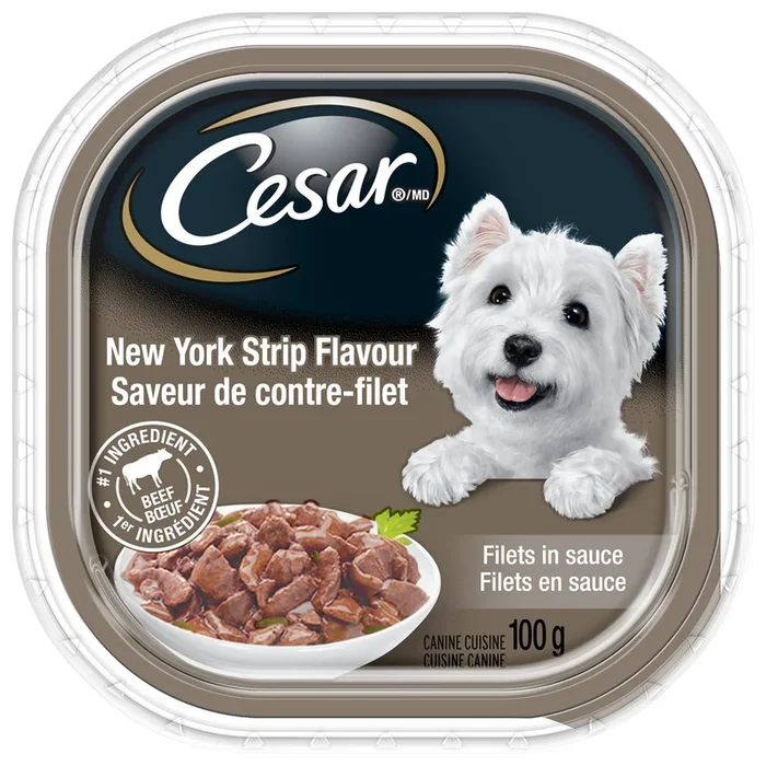 Nourriture humide pour chiens adultes CESAR filets en sauce saveur de contre-filet, barquette de 100 g